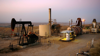 Article from 1975: The World Will Be Out of Oil by 2015